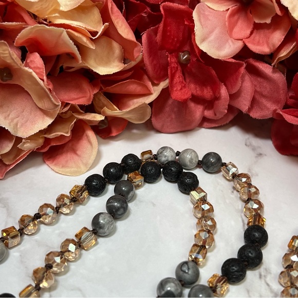Stunning Natural Stone Beaded Necklace with Gold Dipped Gray Agate Pendant - Picture 9 of 16